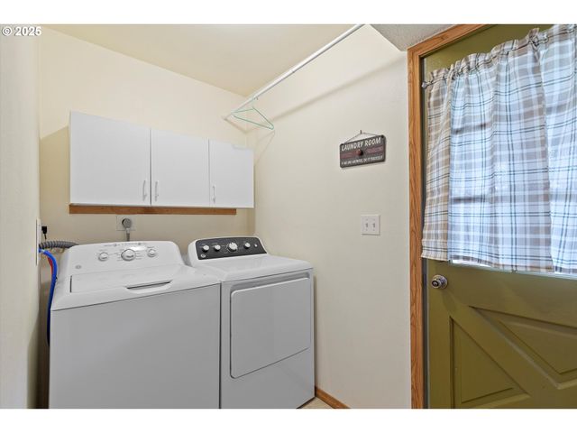 16707 HIGHWAY 47, Yamhill, OR 97148