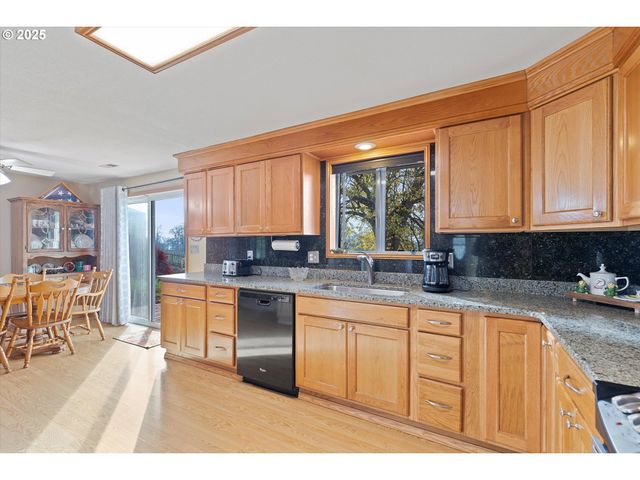 16707 HIGHWAY 47, Yamhill, OR 97148