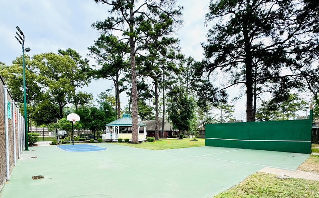 13350 Balcrest Drive, Houston, TX 77070