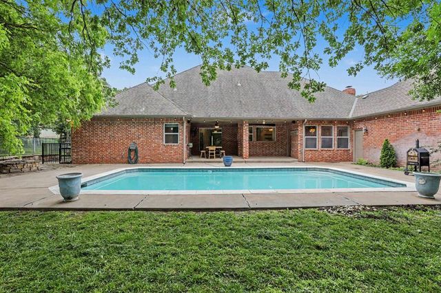10025 Hidden Hollow Lane, Oklahoma City, OK 73151