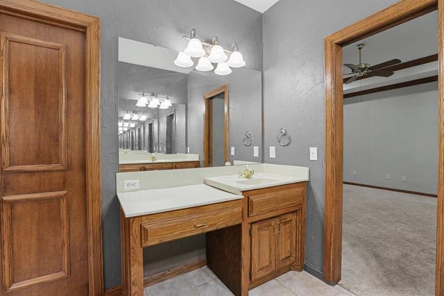 10025 Hidden Hollow Lane, Oklahoma City, OK 73151