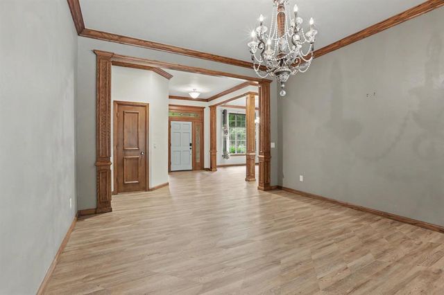 10025 Hidden Hollow Lane, Oklahoma City, OK 73151