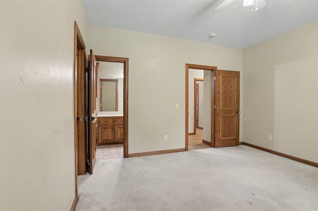 10025 Hidden Hollow Lane, Oklahoma City, OK 73151