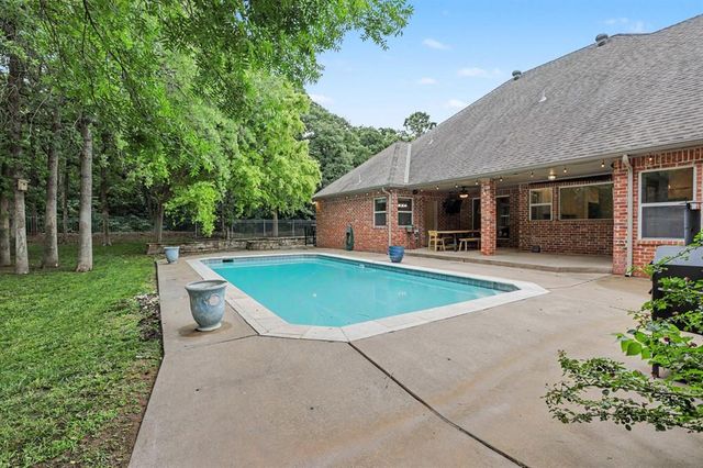 10025 Hidden Hollow Lane, Oklahoma City, OK 73151