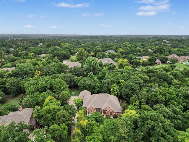 10025 Hidden Hollow Lane, Oklahoma City, OK 73151