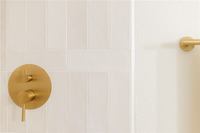 2 Granshire Lane, Bella Vista, AR 72714