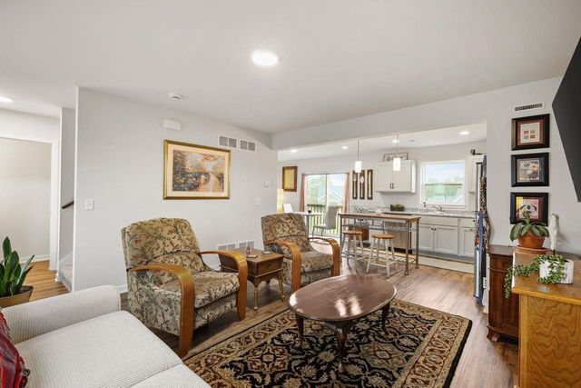 372 Orchid Avenue, Stoughton, WI 53589