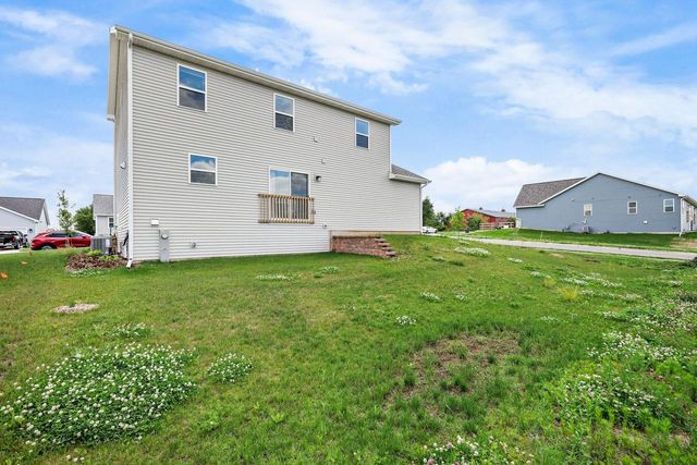 372 Orchid Avenue, Stoughton, WI 53589