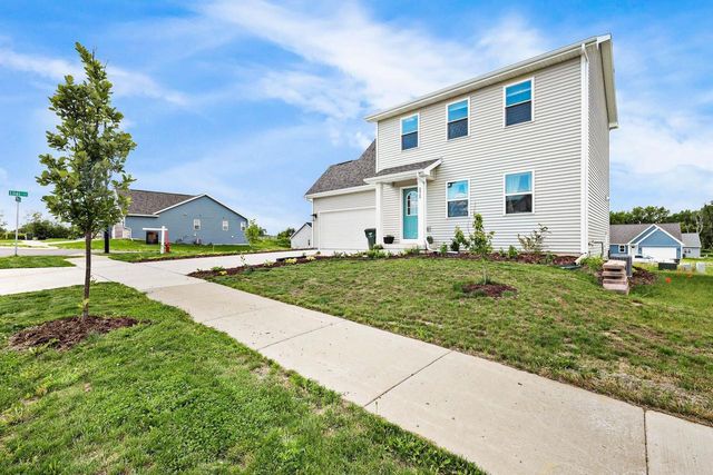 372 Orchid Avenue, Stoughton, WI 53589