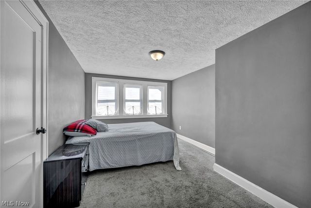 24801 Highland Road, Richmond Heights, OH 44143