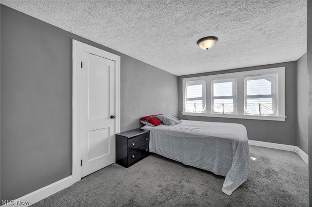 24801 Highland Road, Richmond Heights, OH 44143