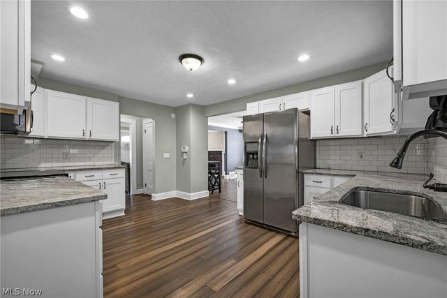 24801 Highland Road, Richmond Heights, OH 44143