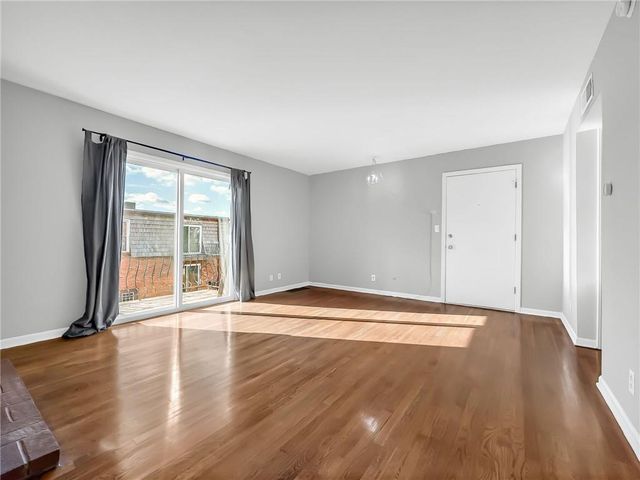 4426 Jarboe Street 5, Kansas City, MO 64111