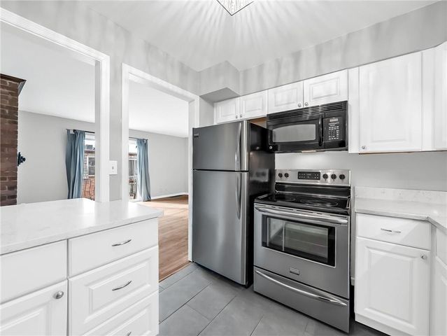 4426 Jarboe Street 5, Kansas City, MO 64111