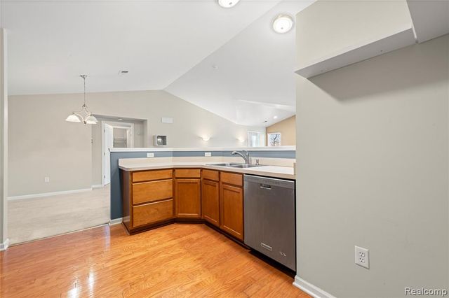 47861 Cardiff Avenue, Canton, MI 48188