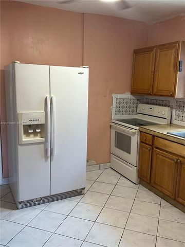 1330 NE 153rd St 2, North Miami Beach, FL 33162