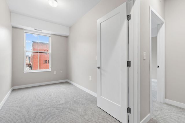 120 Hennepin Avenue 115, Minneapolis, MN 55401
