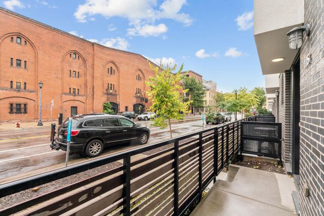 120 Hennepin Avenue 115, Minneapolis, MN 55401