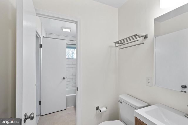 4512 LARK LN, Alexandria, VA 22310