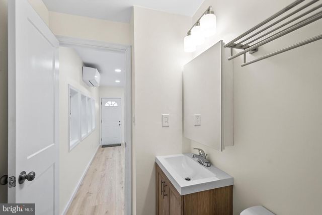 4512 LARK LN, Alexandria, VA 22310