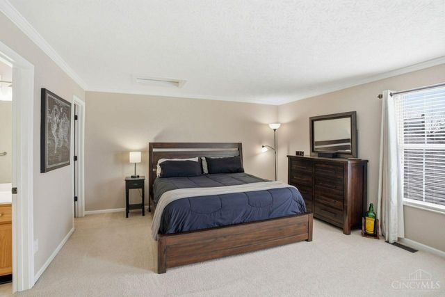 4202 E Village Drive, Mason, OH 45040