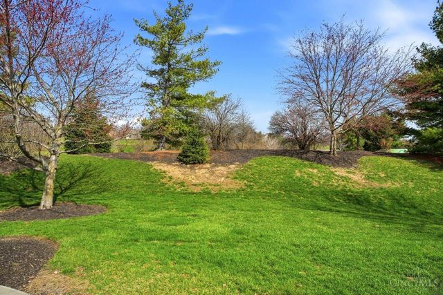 4202 E Village Drive, Mason, OH 45040