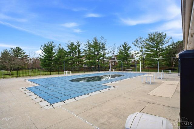 4202 E Village Drive, Mason, OH 45040