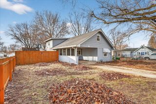 2929 Sewell Street, Rockford, IL 61109