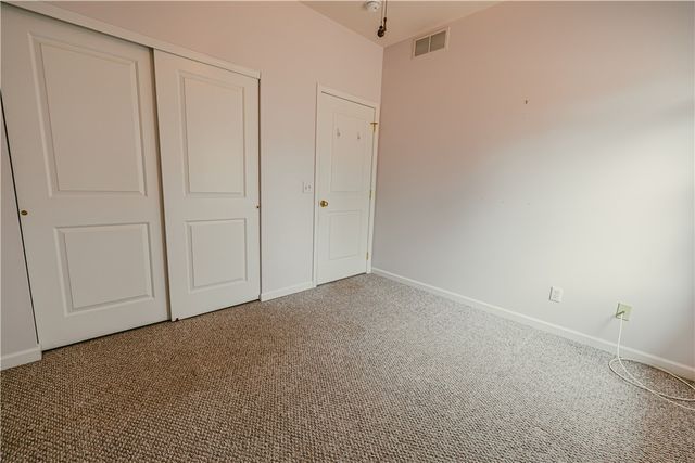 116 Newcroft Park, Rochester, NY 14609