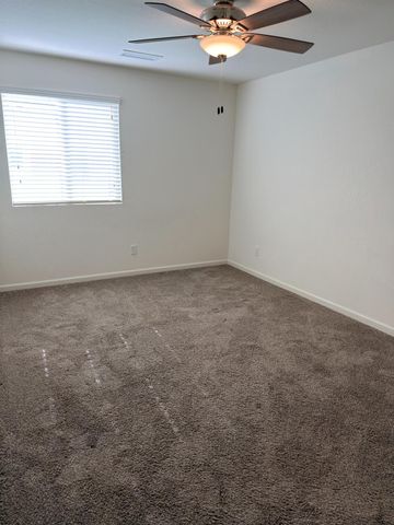2008 N Walling Lane, Clovis, CA 93619