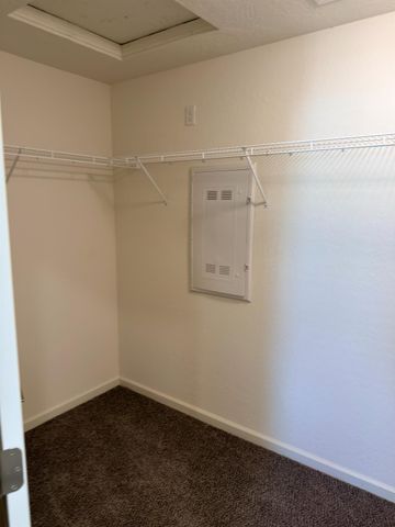 2008 N Walling Lane, Clovis, CA 93619