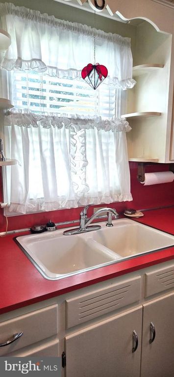 Image 20 of property listing at 109 NORTHEAST AVE, Waynesboro, PA 17268