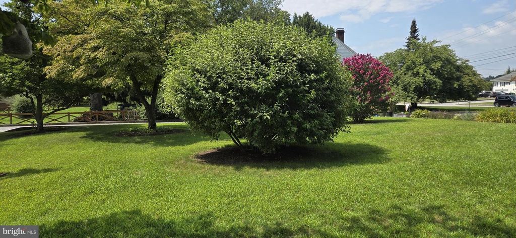 Image 33 of property listing at 109 NORTHEAST AVE, Waynesboro, PA 17268