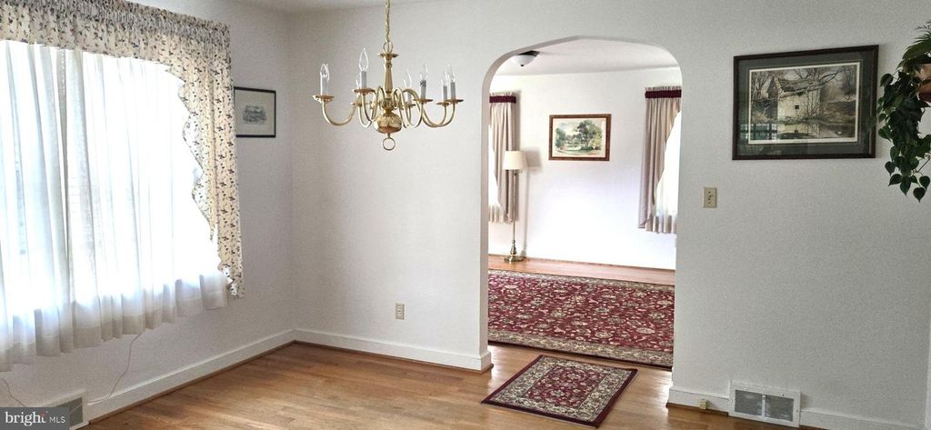 Image 42 of property listing at 109 NORTHEAST AVE, Waynesboro, PA 17268