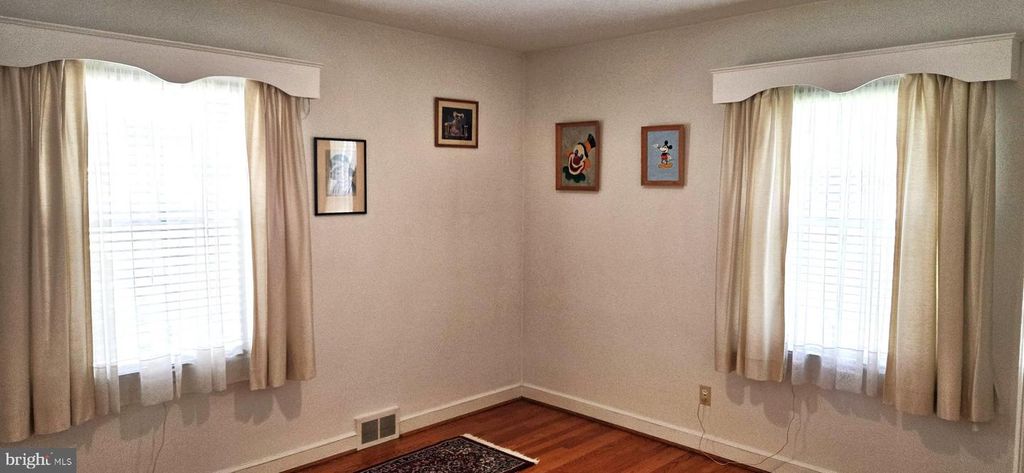 Image 49 of property listing at 109 NORTHEAST AVE, Waynesboro, PA 17268