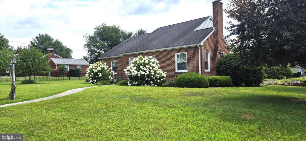 Image 53 of property listing at 109 NORTHEAST AVE, Waynesboro, PA 17268