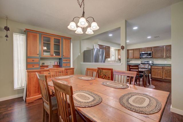 2412 Hiawatha Drive NE, Albuquerque, NM 87112