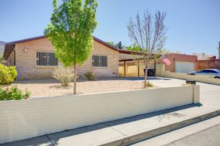 2412 Hiawatha Drive NE, Albuquerque, NM 87112