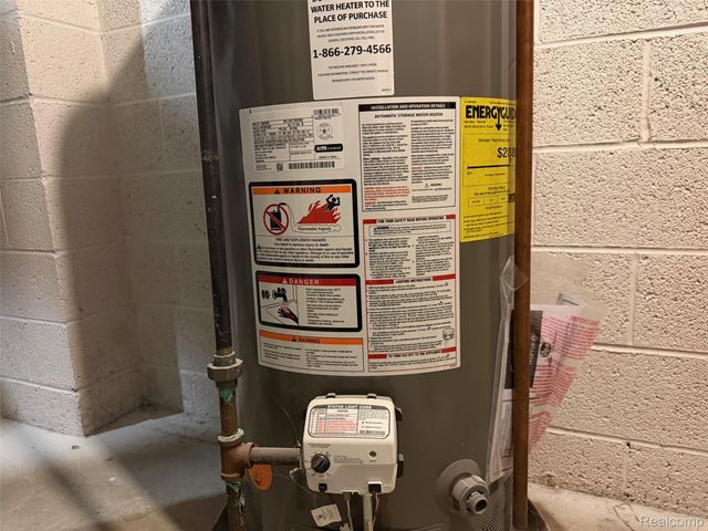 17617 Avilla Blvd Boulevard, Lathrup Village, MI 48076