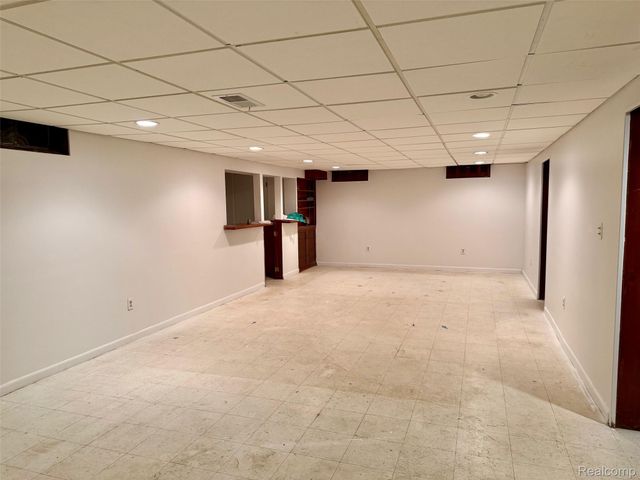 17617 Avilla Blvd Boulevard, Lathrup Village, MI 48076