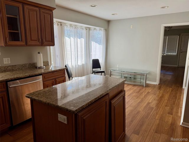 17617 Avilla Blvd Boulevard, Lathrup Village, MI 48076