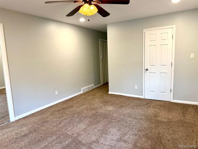 17617 Avilla Blvd Boulevard, Lathrup Village, MI 48076