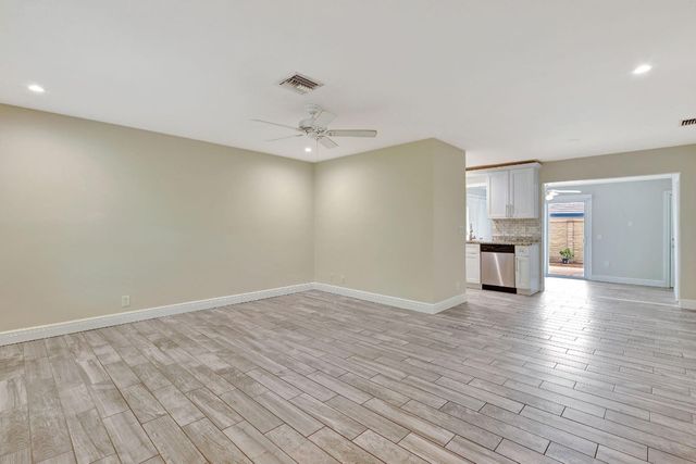 3220 NE 5th Drive, Boca Raton, FL 33431