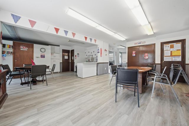 215 E Main Street 10, East Islip, NY 11730