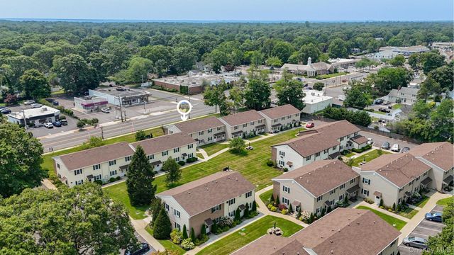 215 E Main Street 10, East Islip, NY 11730