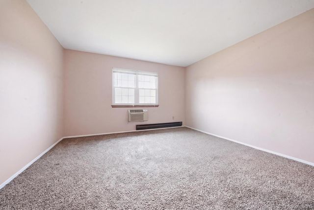 215 E Main Street 10, East Islip, NY 11730