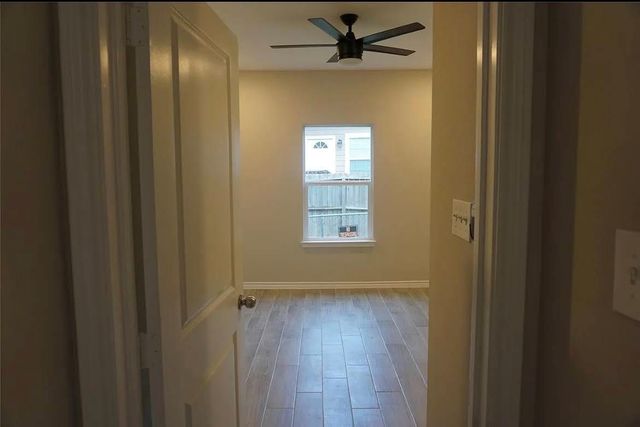 16706 E Hammon, Montgomery, TX 77316