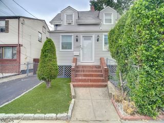 369 Rutgers Ave, Hillside Twp., NJ 07205