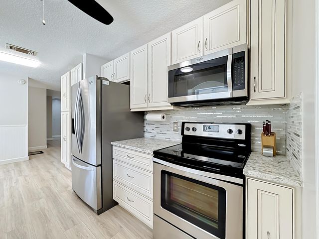 5807 Balsam Drive, Fort Pierce, FL 34982
