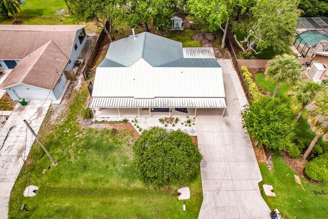 5807 Balsam Drive, Fort Pierce, FL 34982
